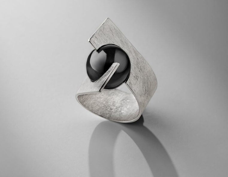 still life anello artigianali di design creato da artista a mano